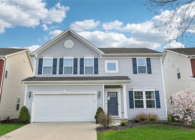 Property at 10359 Fox Hollow Cir, Twinsburg, OH 44087, 4 beds, 2.5 baths
