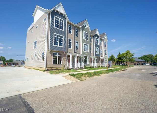 Property at 2087 Wynn Rd #1, Cleveland, OH 44118, 3 beds, 2.5 baths