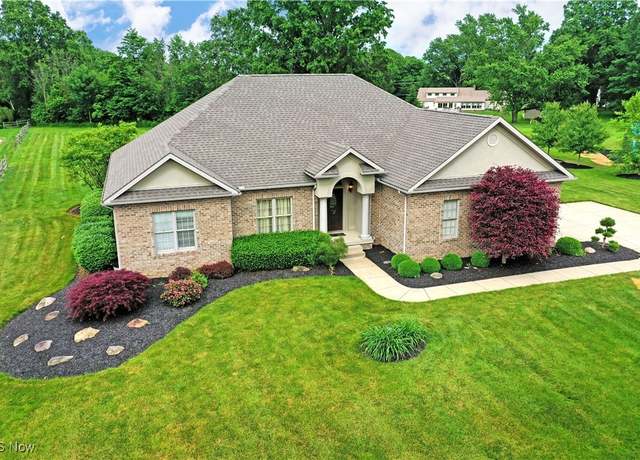 Property at 3455 Winners Cir, Canfield, OH 44406, 3 beds, 2.5 baths