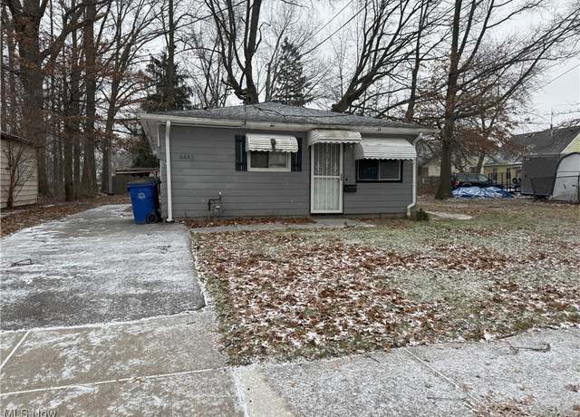 Property at 4443 E 141st St, Cleveland, OH 44128, 4 beds, 1 bath