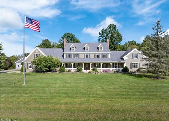 Property at 8243 Leatherman Rd, Wadsworth, OH 44281, 4 beds, 4 baths