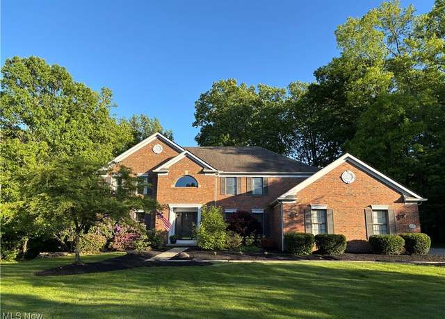 Property at 4579 Windstream Ln, Brecksville, OH 44141, 5 beds, 5 baths