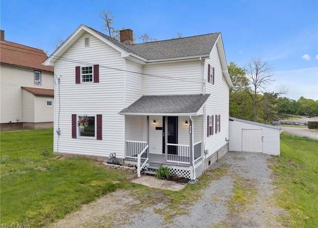 Property at 608 Arch St, Salem, OH 44460, 3 beds, 2 baths