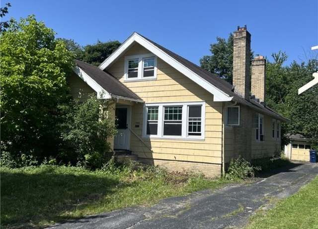 Property at 1486 Middleton Rd, Cleveland Heights, OH 44121, 3 beds, 1 bath