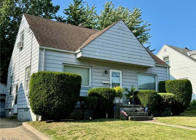 Property at 700 Triplett Blvd, Akron, OH 44306, 3 beds, 1 bath