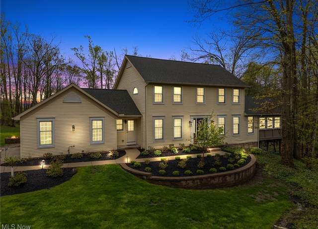 Property at 10945 Burlington Ridge Dr, Chardon, OH 44024, 3 beds, 3 baths