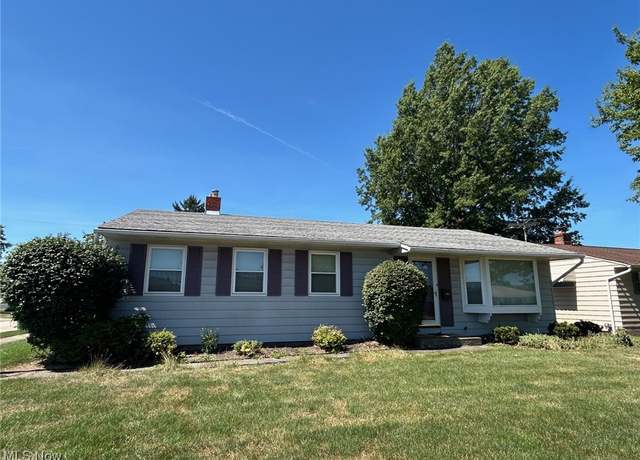 Property at 6858 Lantern Ln, Parma Heights, OH 44130, 3 beds, 1.5 baths