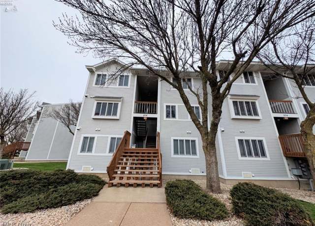 Property at 206 W Lakeshore Dr Unit C, Port Clinton, OH 43452, 1 bed, 1 bath