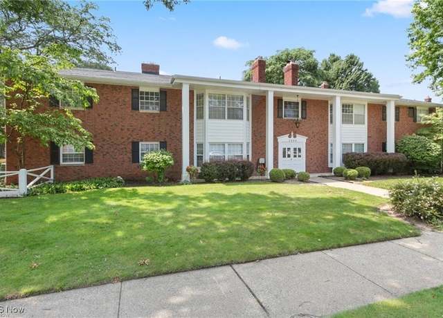 Property at 2888 Pease Dr Unit B110, Rocky River, OH 44116, 2 beds, 1.5 baths