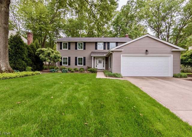 Property at 29411 Lincoln Rd, Bay Village, OH 44140, 4 beds, 2.5 baths