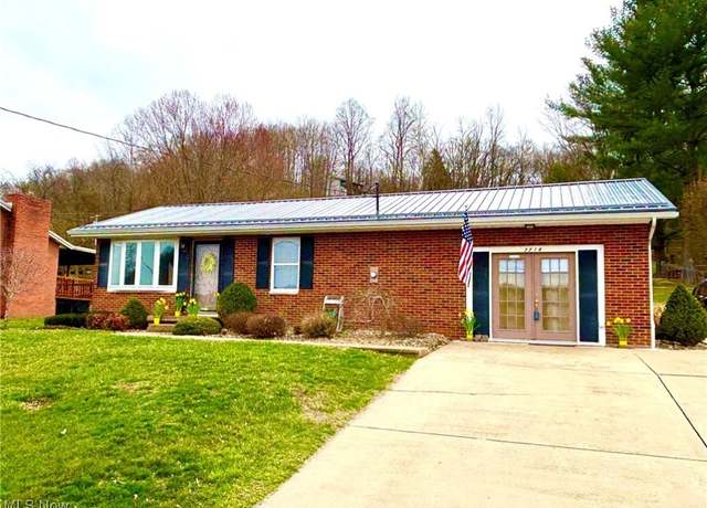 Property at 2218 Lindy Cir, St Marys, WV 26170, 4 beds, 2 baths