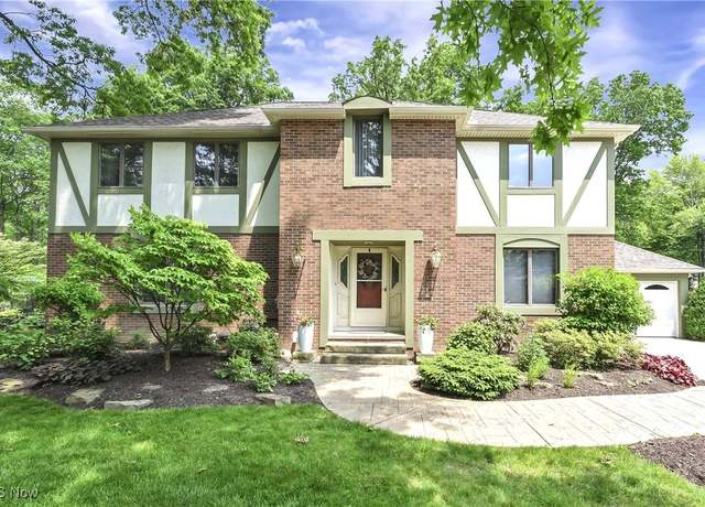 Property at 30542 Atlanta Ln, Westlake, OH 44145, 4 beds, 3 baths