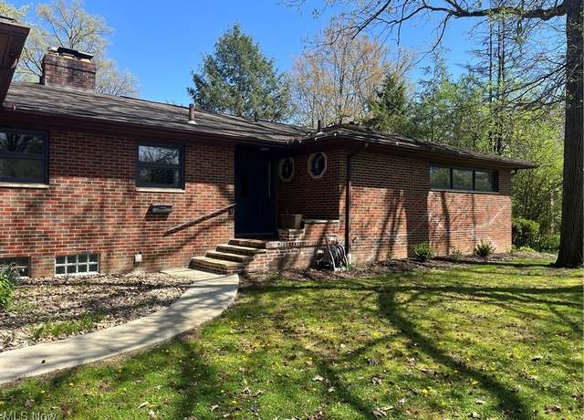 Property at 425 Mcpherson Ave, Akron, OH 44313, 3 beds, 2 baths