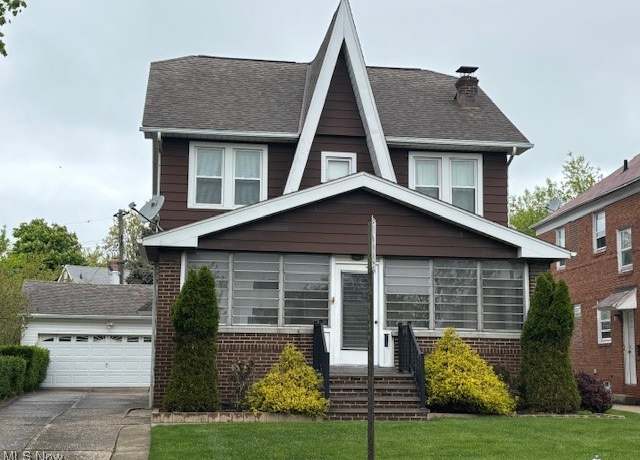 Property at 18227 Lasalle Ave, Cleveland, OH 44119, 4 beds, 1.5 baths