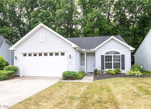 Property at 9111 Devonshire Dr, Olmsted Falls, OH 44138, 2 beds, 2 baths