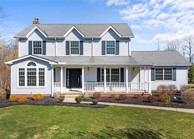 Property at 10140 Weathersfield Dr, Concord, OH 44060, 4 beds, 2.5 baths