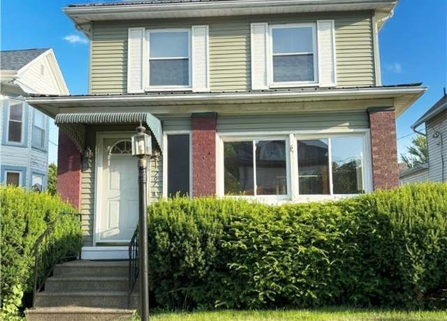 Property at 707 Jefferson St, Toronto, OH 43964, 3 beds, 1 bath
