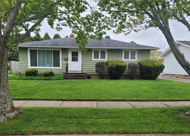 Property at 6900 Tobik Trl, Parma Heights, OH 44130, 3 beds, 1.5 baths