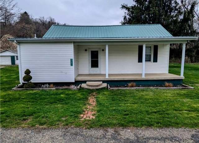 Property at 49851 Main St, St. Clairsville, OH 43950, 2 beds, 1 bath
