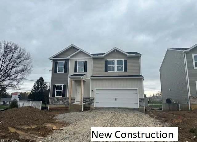 Property at 3083 Mcintosh Dr NE, Louisville, OH 44641, 4 beds, 3 baths