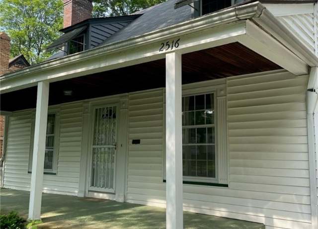 Property at 2516 Volney Rd, Youngstown, OH 44511, 4 beds, 2.5 baths