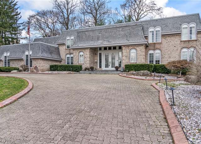Property at 4080 Fairway Dr, Canfield, OH 44406, 8 beds, 6 baths