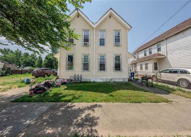 Property at 1410 E 45th St, Cleveland, OH 44103, 6 beds, 3 baths