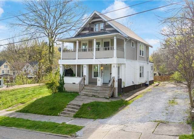 Property at 636-638 Fern St, Akron, OH 44307, 5 beds, 2 baths