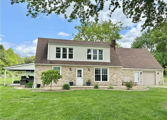 Property at 7509 S Palmyra Rd, Canfield, OH 44406, 3 beds, 2 baths