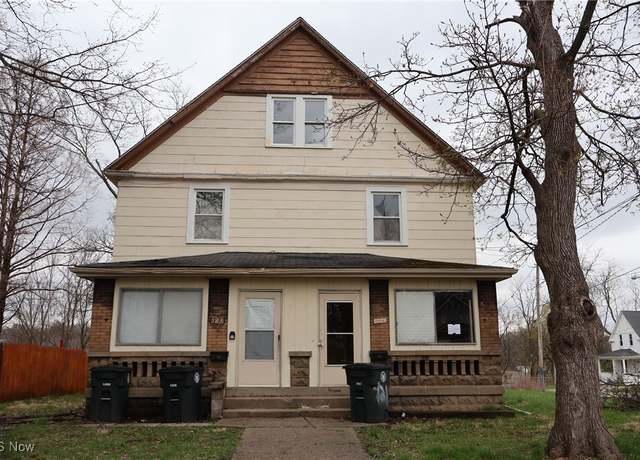 Property at 121-123 Roswell St, Akron, OH 44305, 6 beds, 2 baths