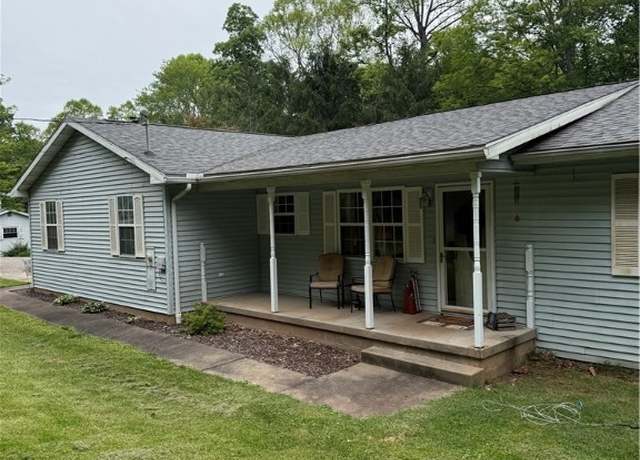 Property at 645 Arends Ridge Rd, Marietta, OH 45750, 3 beds, 2 baths