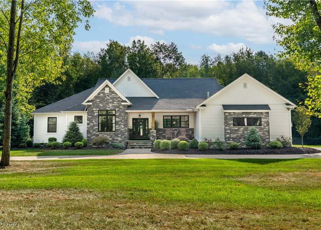 Property at 2033 Myersville Rd, Akron, OH 44312, 3 beds, 3.5 baths
