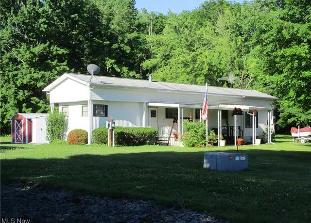 Property at 1819 Homestead Dr, Jamestown, PA 16134, 2 beds, 1 bath