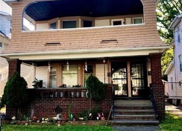 Property at 412 E 146th St, Cleveland, OH 44110, 4 beds, 2 baths