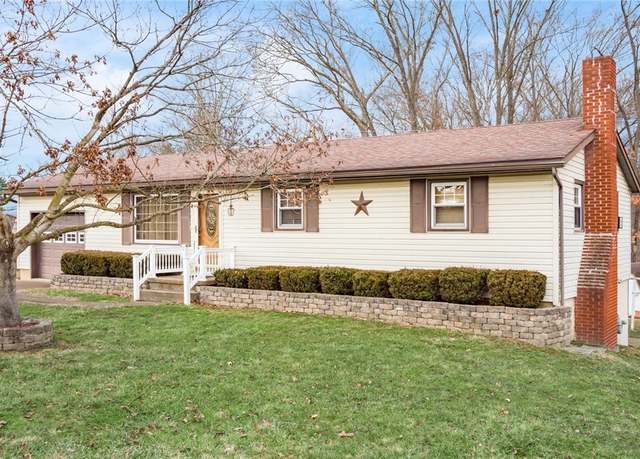 Property at 20 E Overlook Dr, Zanesville, OH 43701, 3 beds, 1.5 baths