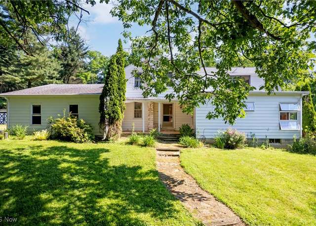 Property at 1861 W Highland Ave, Wooster, OH 44691, 3 beds, 2.5 baths