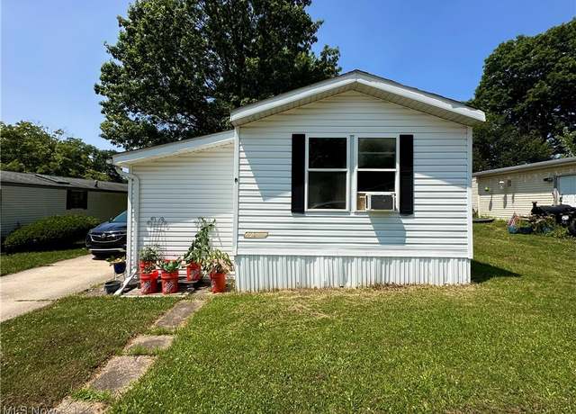 Property at 8 Susan, Chardon, OH 44024, 3 beds, 2 baths