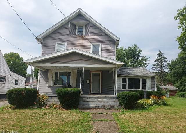 Property at 57 Wilson Ave, Niles, OH 44446, 3 beds, 2.5 baths