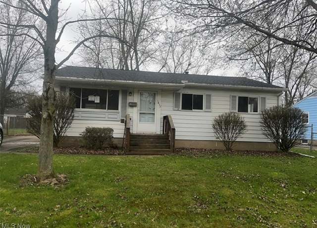 Property at 1415 Southern Blvd NW, Warren, OH 44485, 3 beds, 1 bath