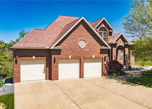 Property at 24 Westwood Dr, Parkersburg, WV 26101, 4 beds, 4 baths