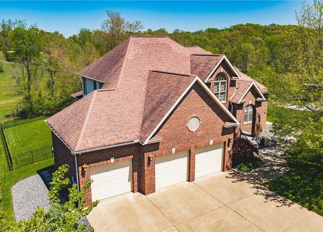 Property at 24 Westwood Dr, Parkersburg, WV 26101, 4 beds, 4 baths