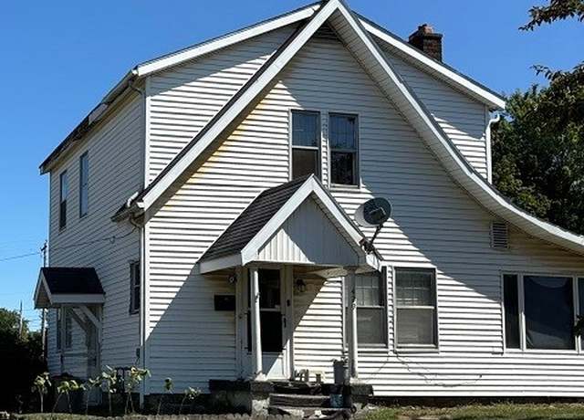 Property at 429 Steubenville Ave, Cambridge, OH 43725, 3 beds, 1 bath