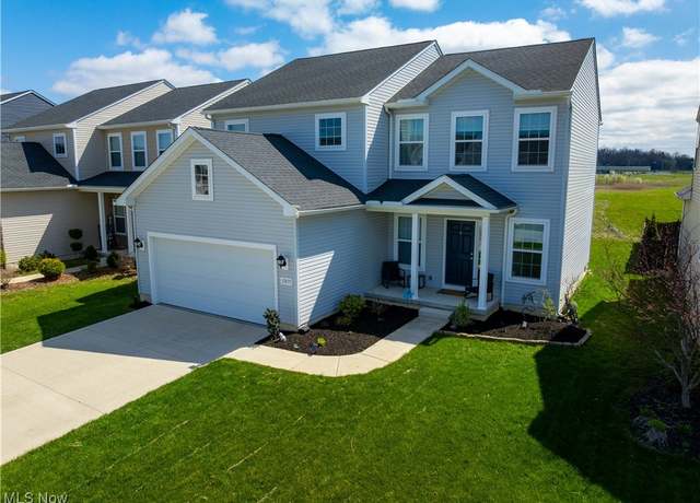Property at 37475 Amber Way, North Ridgeville, OH 44039, 4 beds, 2.5 baths