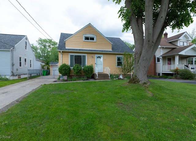 Property at 1271 Lander Rd, Mayfield Heights, OH 44124, 4 beds, 2 baths