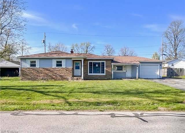 Property at 7427 Primrose Dr, Mentor-on-the-lake, OH 44060, 3 beds, 1.5 baths