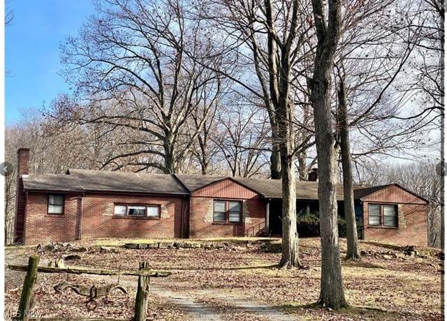 Property at 9273 Sharrott Rd, Poland, OH 44514, 4 beds, 2 baths