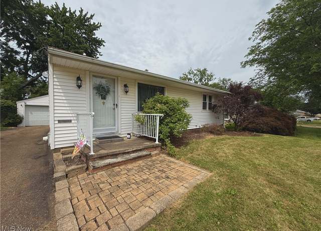 Property at 1727 41st St NW, Canton, OH 44709, 2 beds, 1 bath