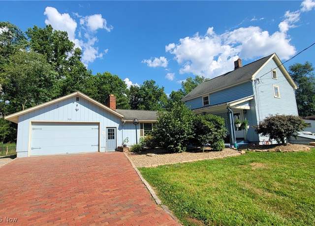 Property at 905 N Turner Rd, Austintown, OH 44515, 3 beds, 2 baths