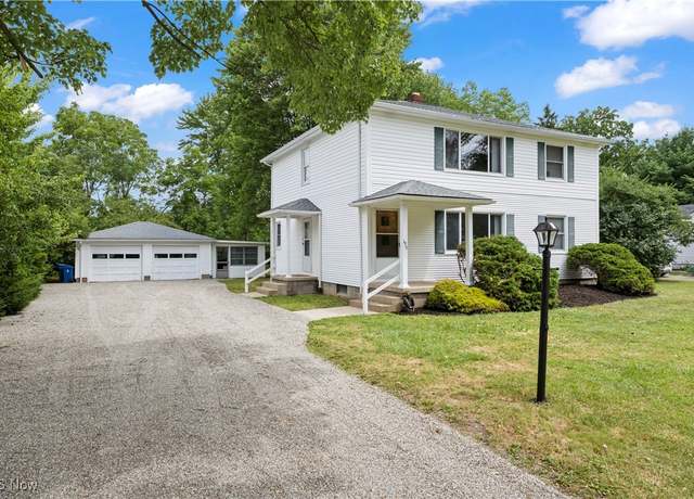 Property at 195 Ravenna St, Hudson, OH 44236, 4 beds, 2 baths