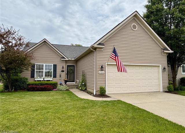 Property at 4520 Ledge Ct, Kent, OH 44240, 2 beds, 2.5 baths